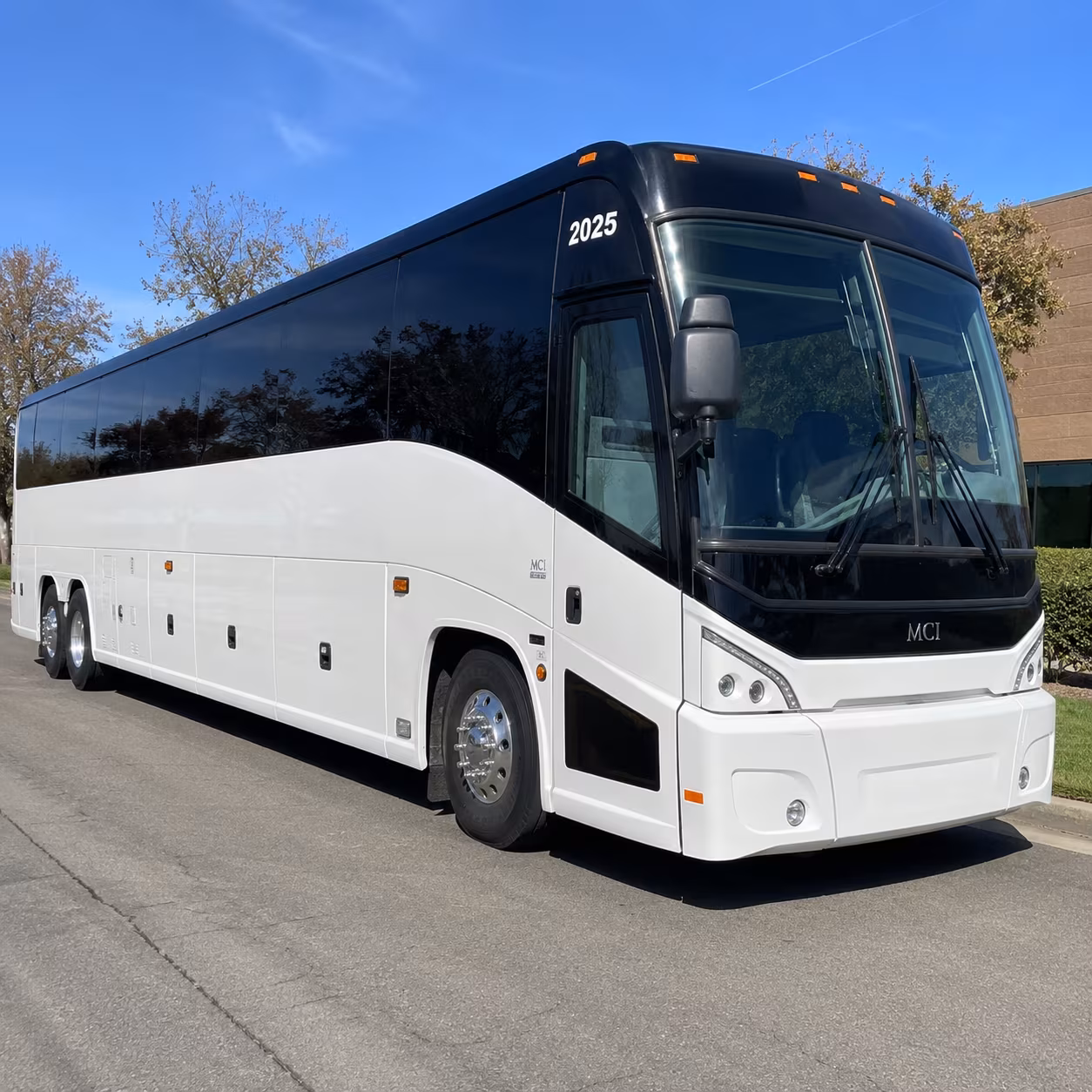 affordable springfield wedding charter bus prices for every budget