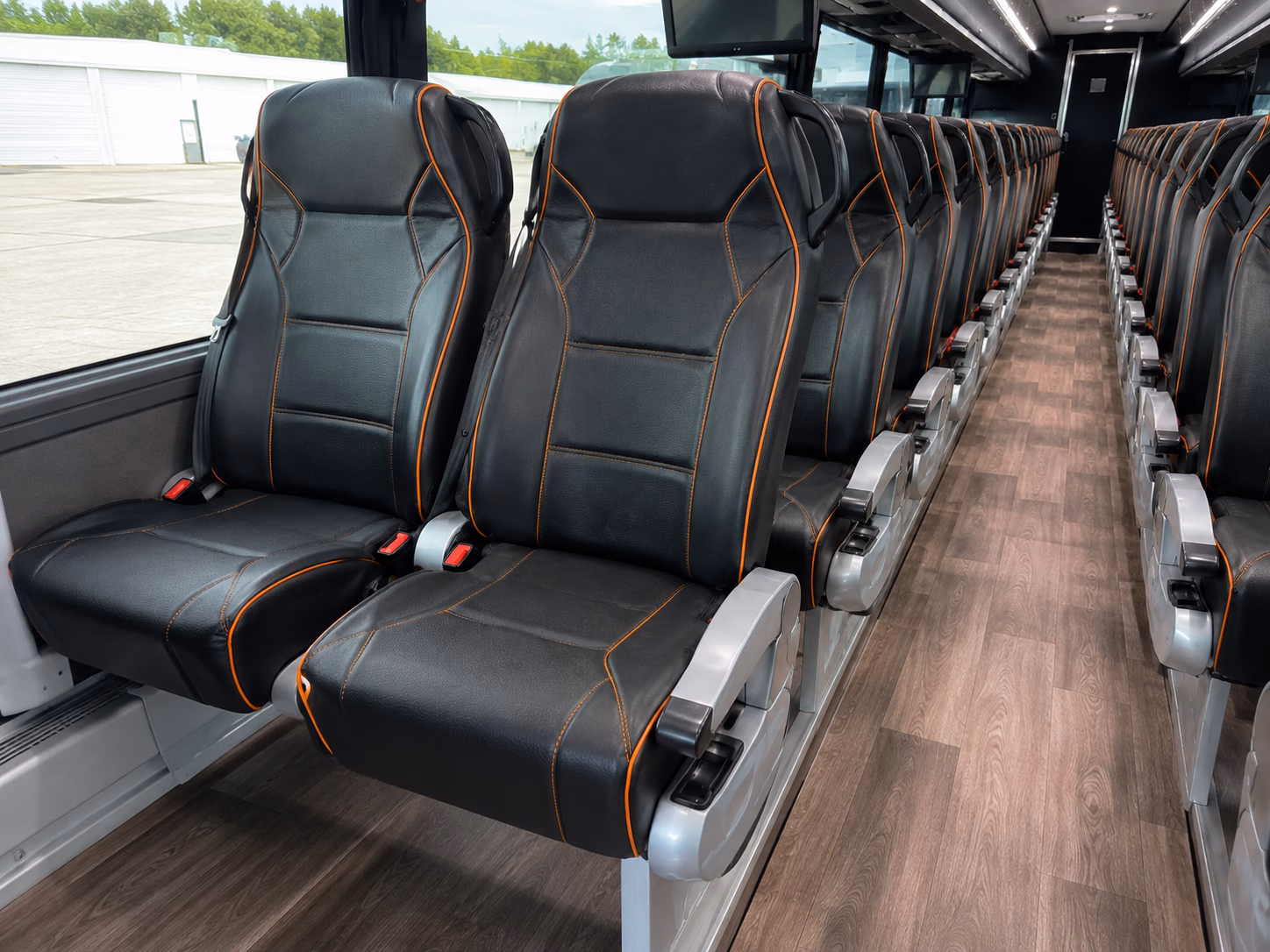 springfield construction and film crew shuttle buses